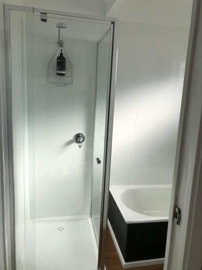 Kings Avenue Motel Saint Arnaud Екстер'єр фото