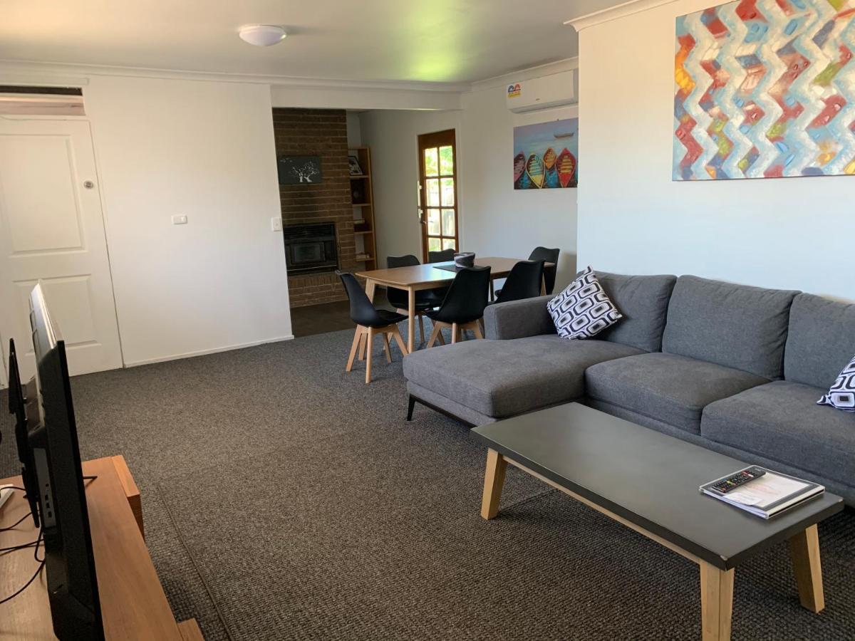 Kings Avenue Motel Saint Arnaud Екстер'єр фото