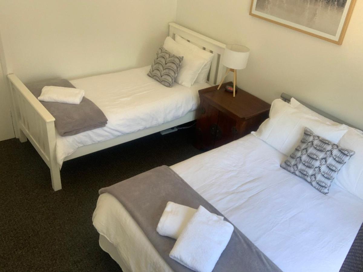 Kings Avenue Motel Saint Arnaud Екстер'єр фото